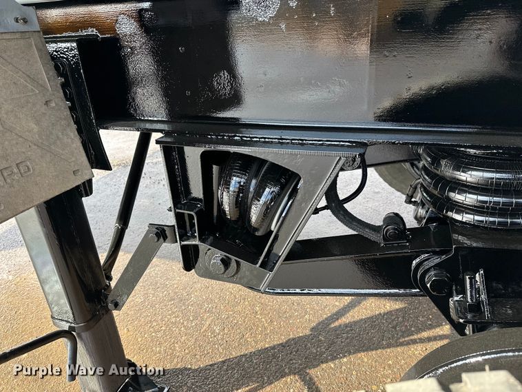 image for item FK1664 2005 Bibeau end dump trailer