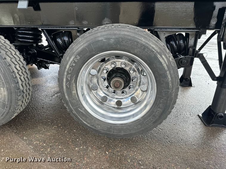 image for item FK1664 2005 Bibeau end dump trailer