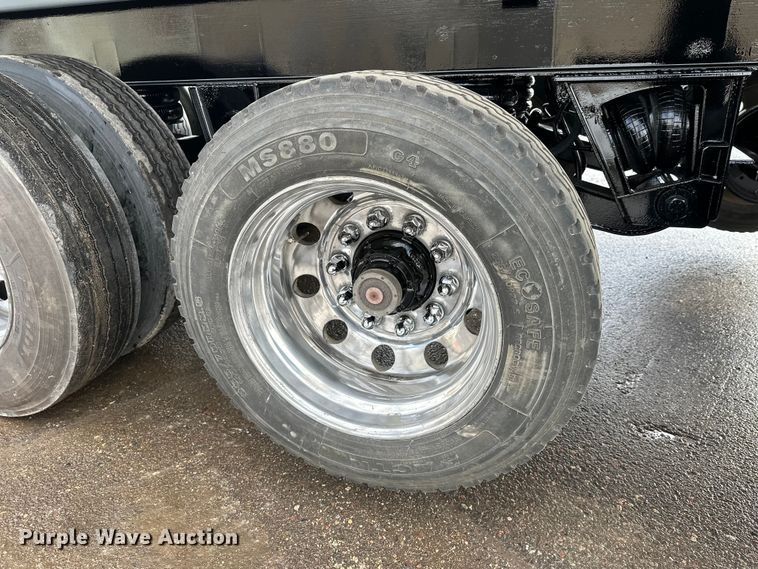 image for item FK1664 2005 Bibeau end dump trailer