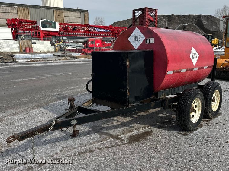 image for item FK1665 Fuel trailer