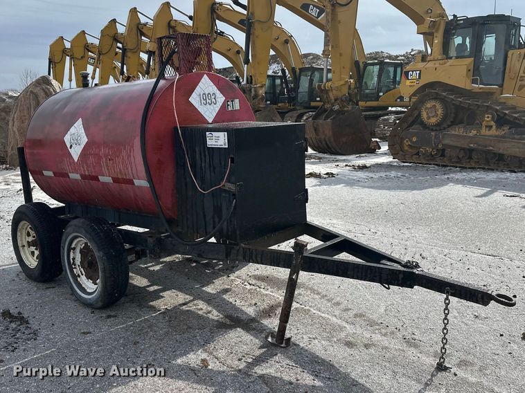 image for item FK1665 Fuel trailer