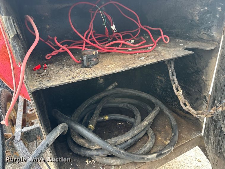 image for item FK1665 Fuel trailer