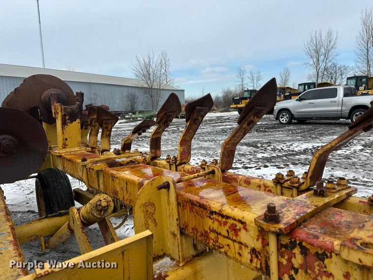 image for item FK1666 Disc plow disk ripper