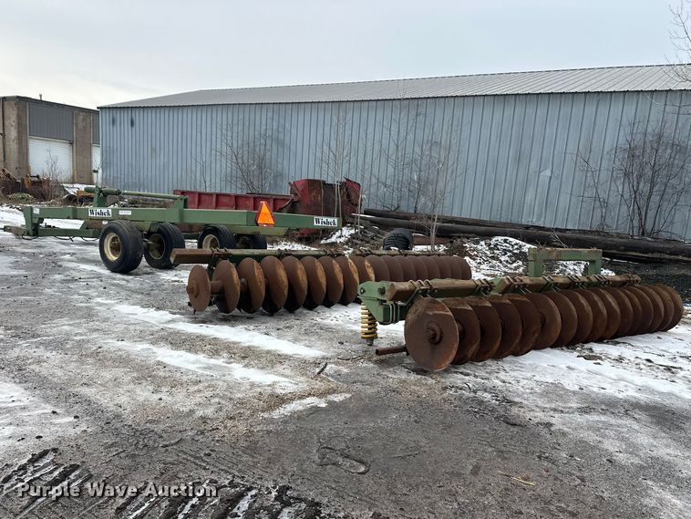 image for item FK1667 Wishek 842N tandem disk