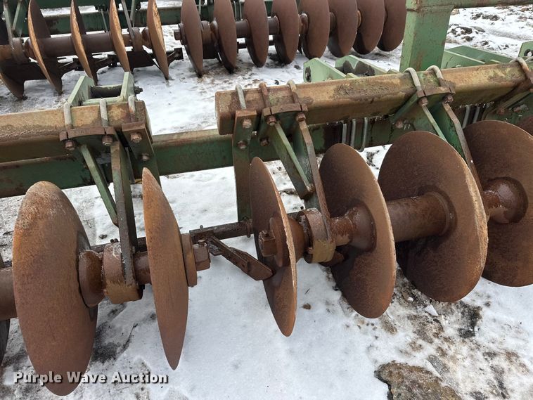 image for item FK1667 Wishek 842N tandem disk