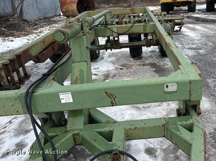 image for item FK1667 Wishek 842N tandem disk