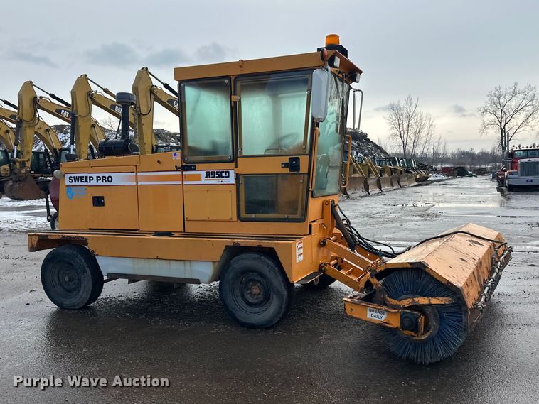 image for item FK1668 Roscoe 4890 broom