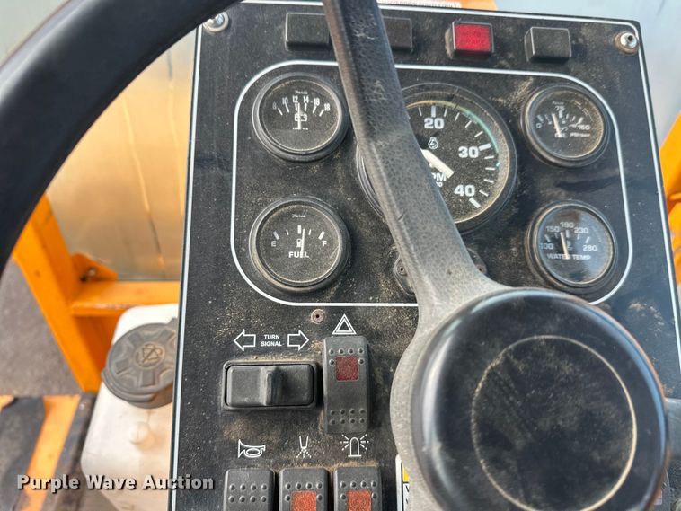 image for item FK1668 Roscoe 4890 broom