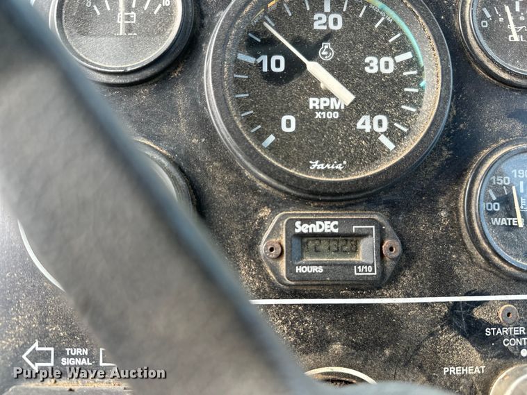 image for item FK1668 Roscoe 4890 broom