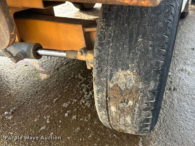 image for item FK1668 Roscoe 4890 broom