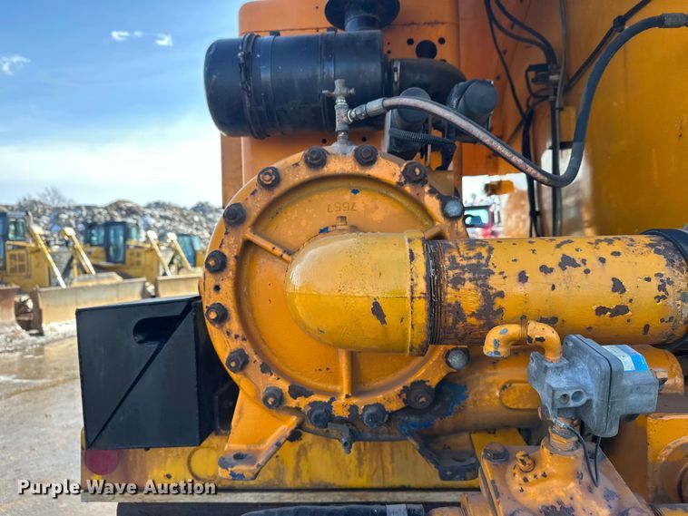 image for item FK1669 1992 Volvo FE water truck