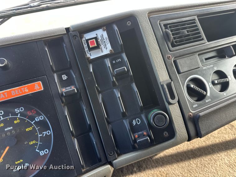 image for item FK1669 1992 Volvo FE water truck