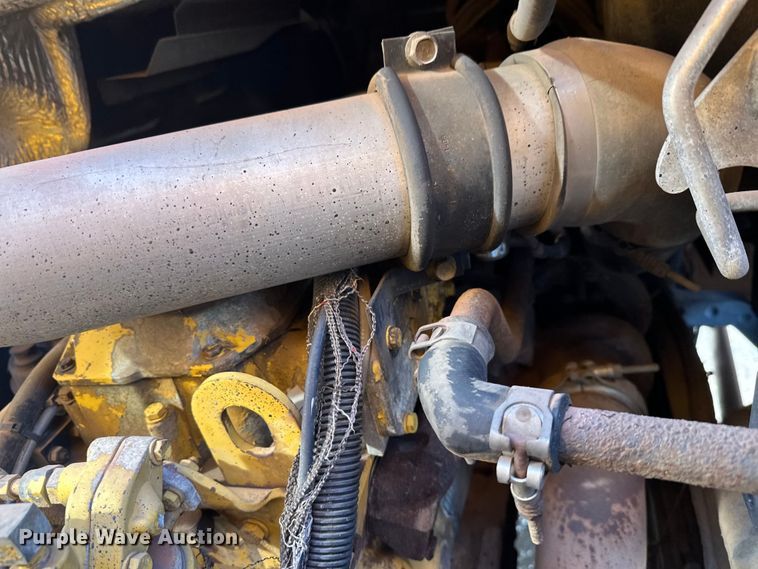 image for item FK1669 1992 Volvo FE water truck