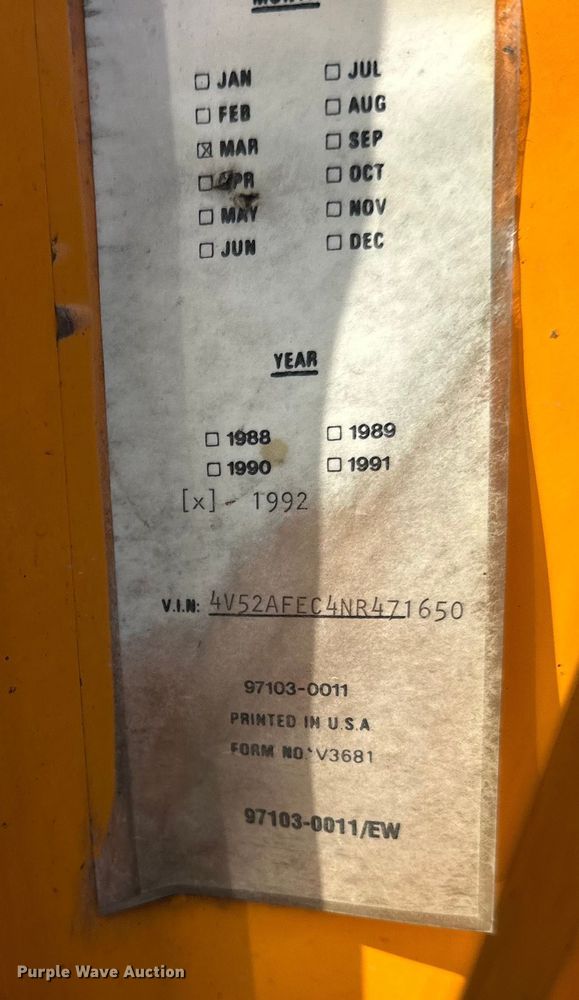 image for item FK1669 1992 Volvo FE water truck