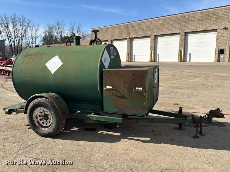 image for item FK1675 Fuel trailer