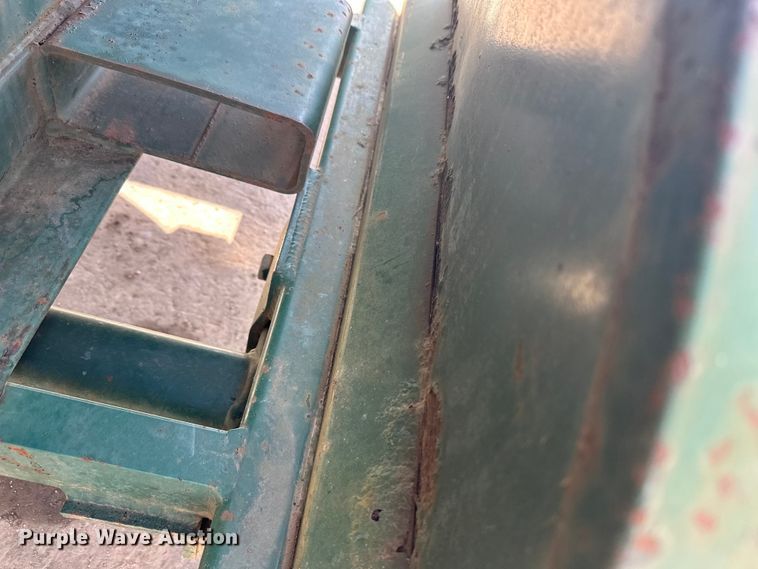 image for item FK1675 Fuel trailer