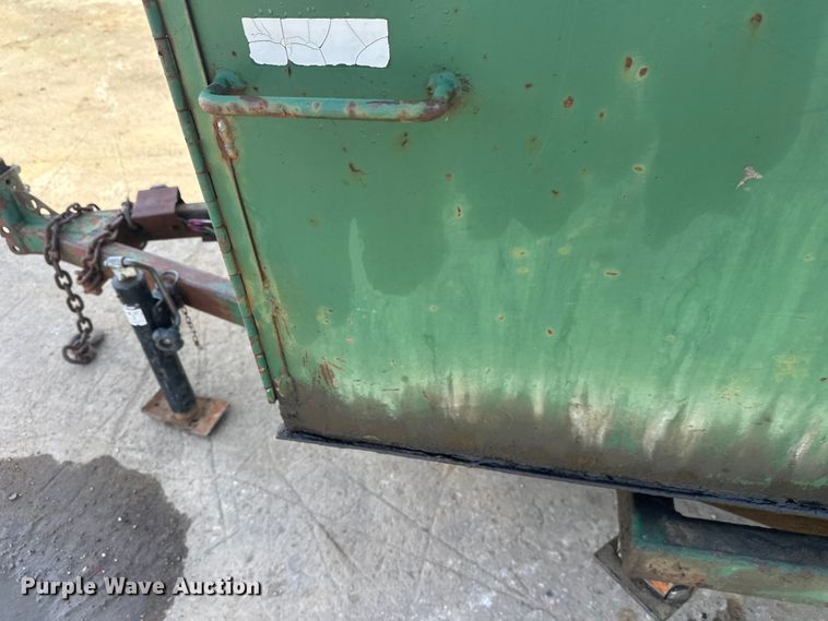 image for item FK1675 Fuel trailer