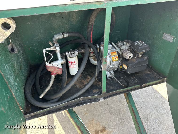 image for item FK1675 Fuel trailer
