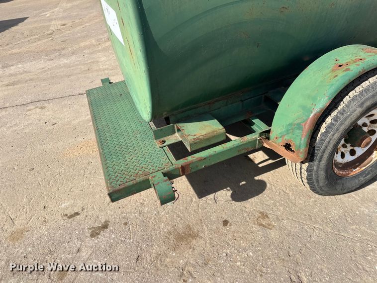 image for item FK1675 Fuel trailer