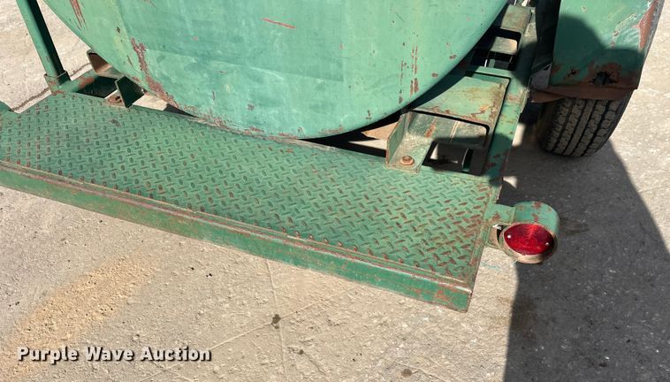 image for item FK1675 Fuel trailer