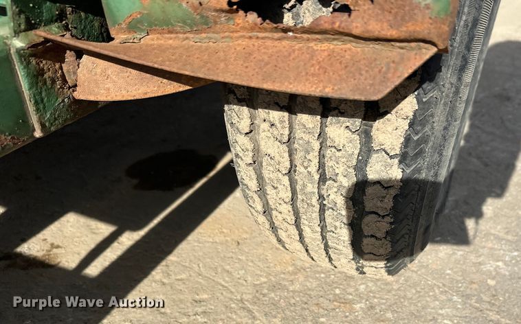 image for item FK1675 Fuel trailer