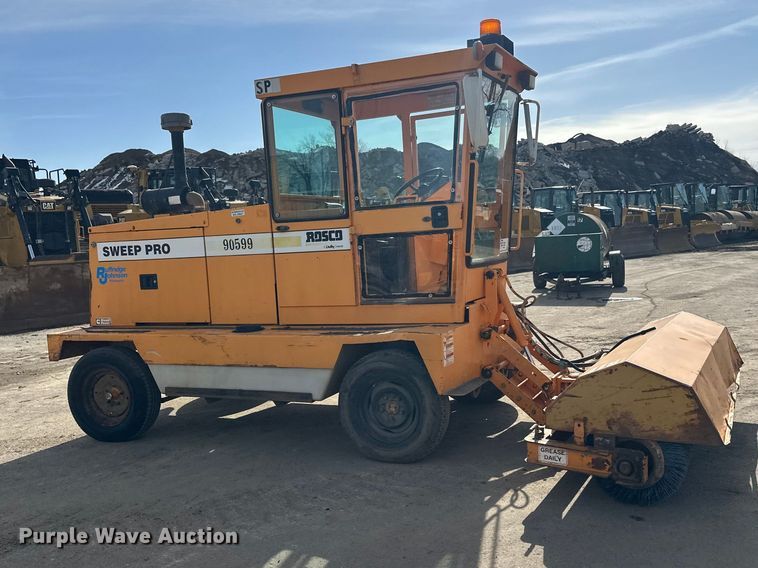 image for item FK1676 Roscoe 4820 broom