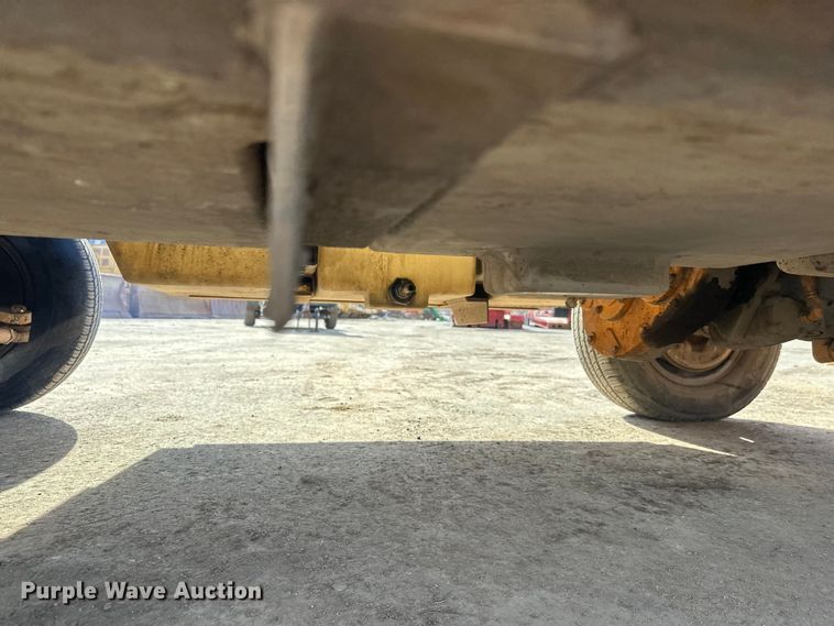 image for item FK1676 Roscoe 4820 broom