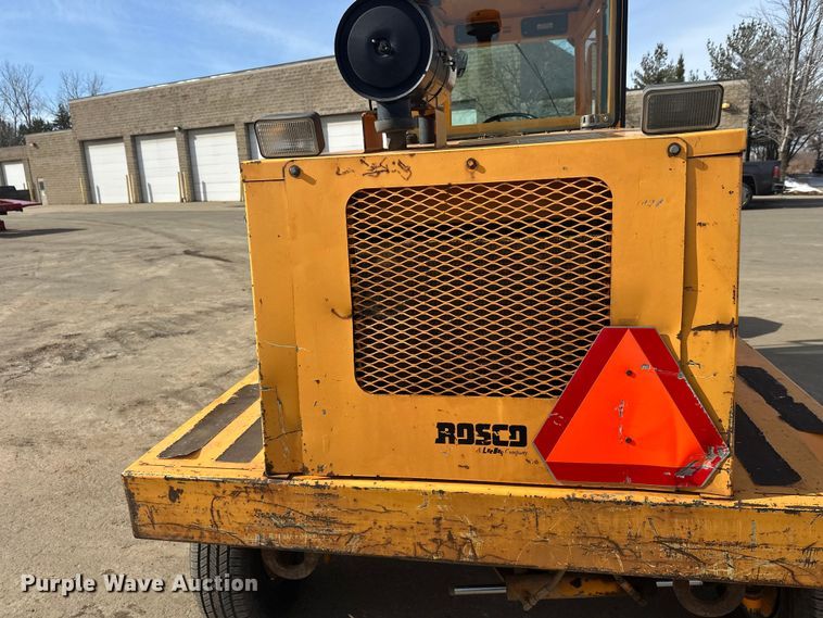 image for item FK1676 Roscoe 4820 broom