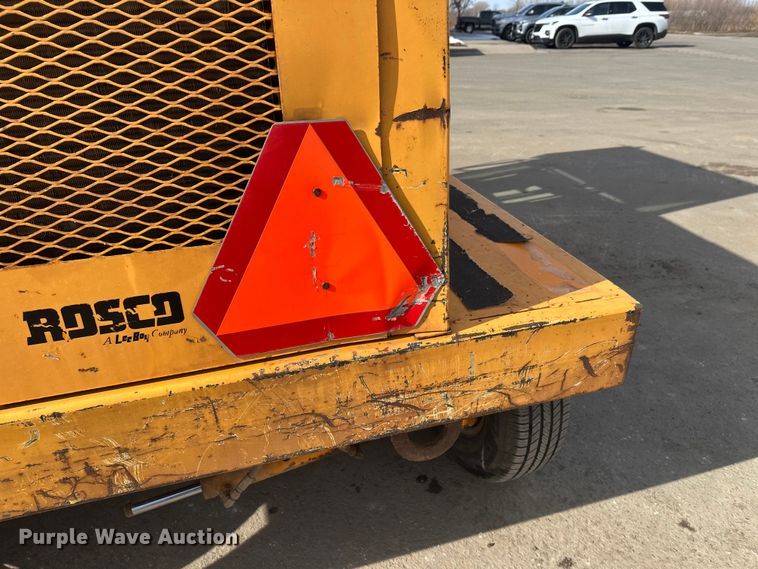 image for item FK1676 Roscoe 4820 broom