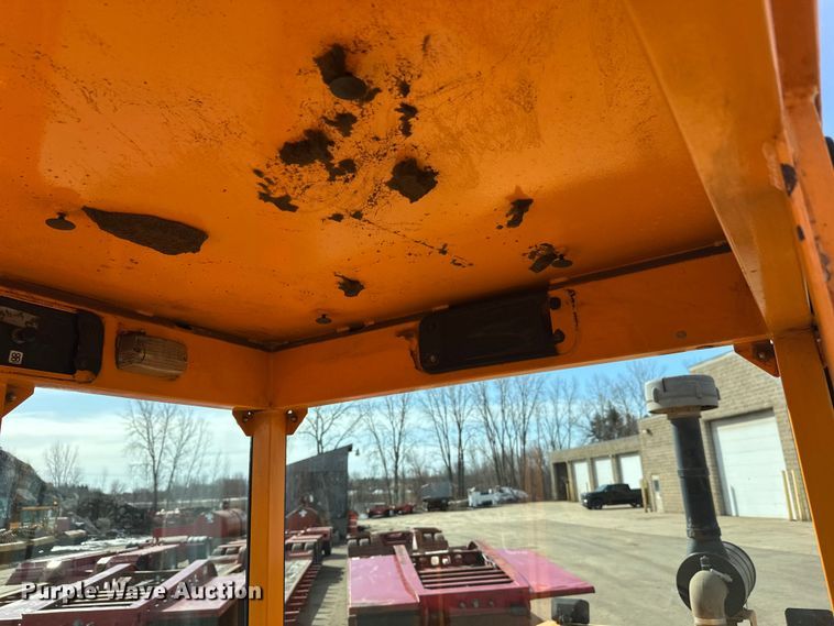 image for item FK1676 Roscoe 4820 broom