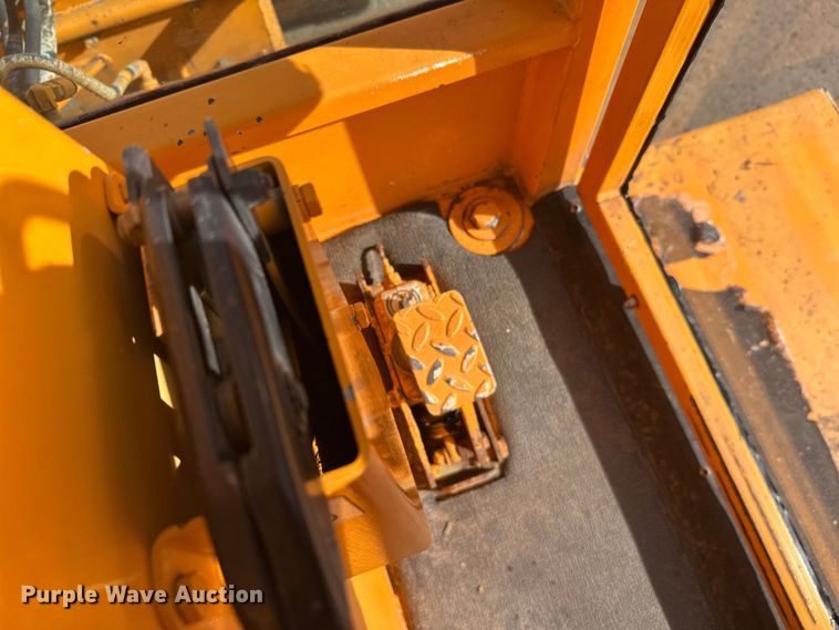 image for item FK1676 Roscoe 4820 broom