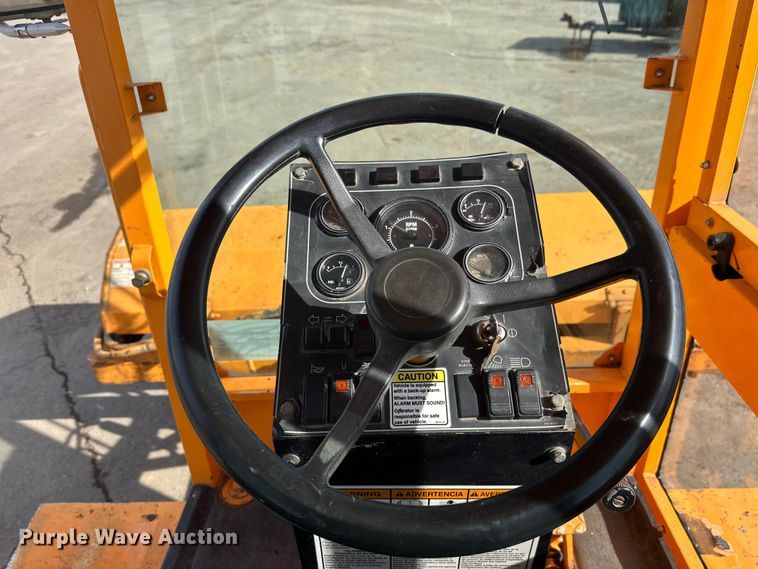 image for item FK1676 Roscoe 4820 broom