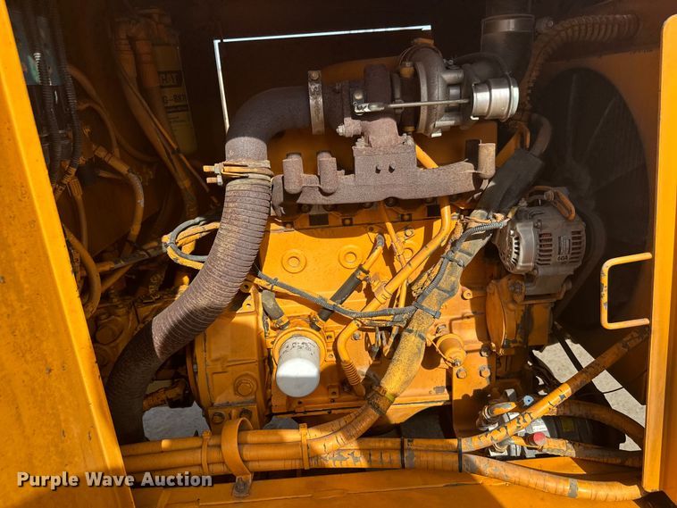 image for item FK1676 Roscoe 4820 broom