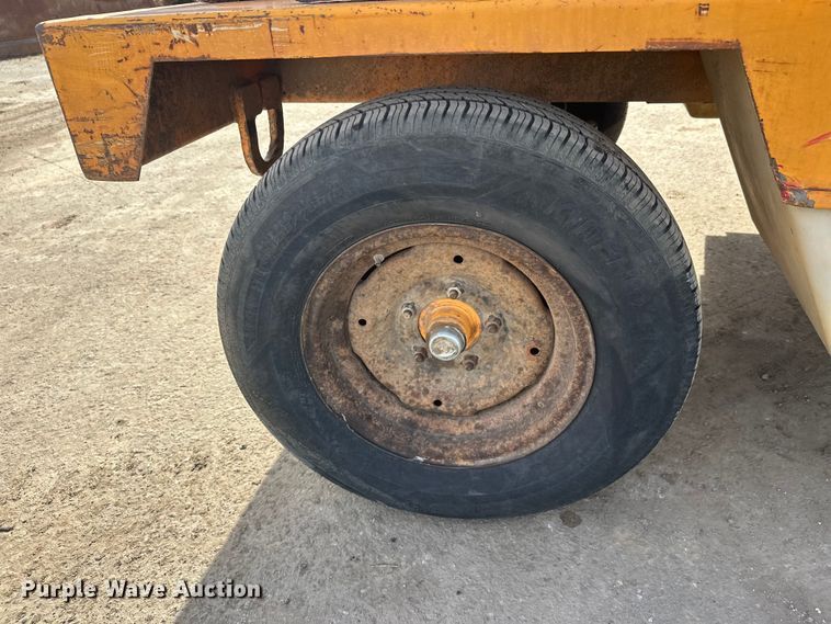 image for item FK1676 Roscoe 4820 broom