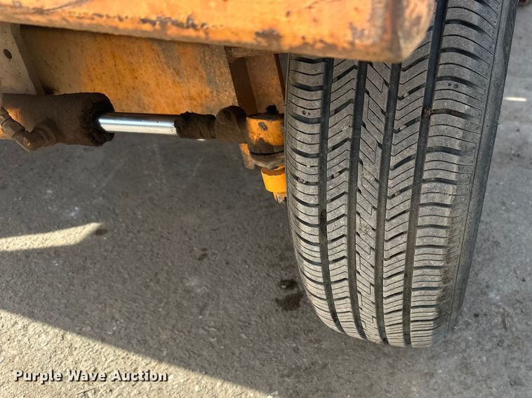 image for item FK1676 Roscoe 4820 broom