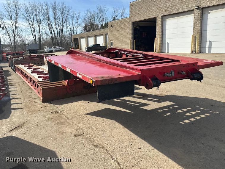 image for item FK1677 1995 Kalyn Siebert 69T3A lowboy equipment trailer
