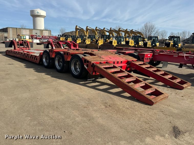 image for item FK1677 1995 Kalyn Siebert 69T3A lowboy equipment trailer