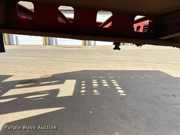 image for item FK1677 1995 Kalyn Siebert 69T3A lowboy equipment trailer