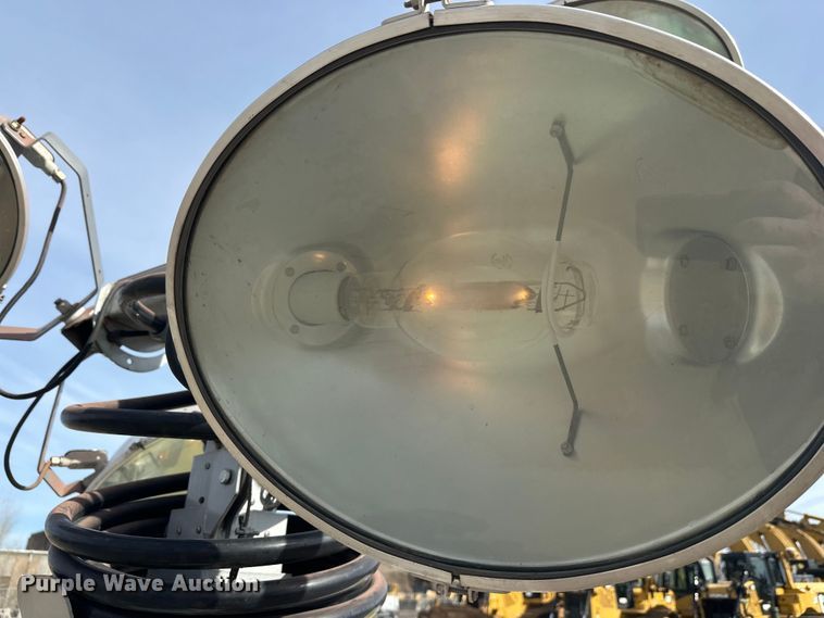 image for item FK1678 Allmand Night lite pro II light plant