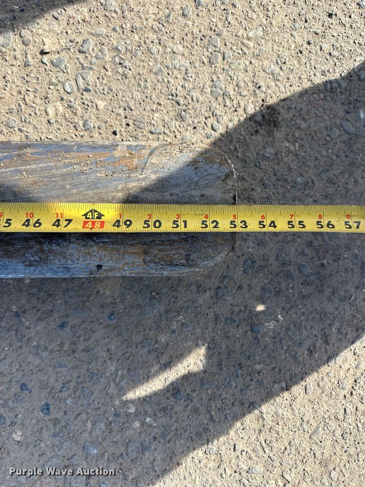 image for item FK1679 2012 Caterpillar 420F backhoe