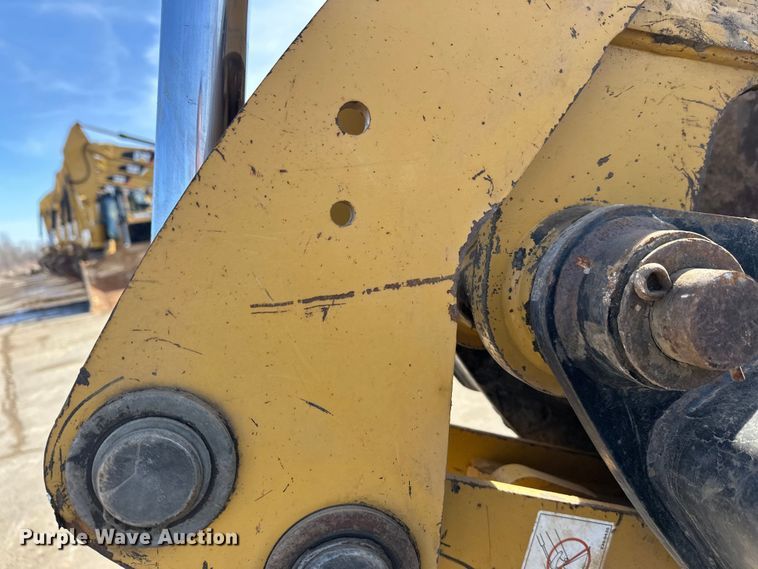 image for item FK1679 2012 Caterpillar 420F backhoe