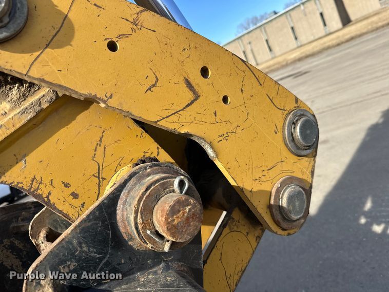 image for item FK1679 2012 Caterpillar 420F backhoe