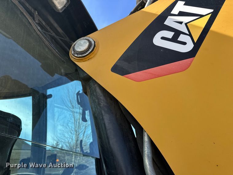 image for item FK1679 2012 Caterpillar 420F backhoe