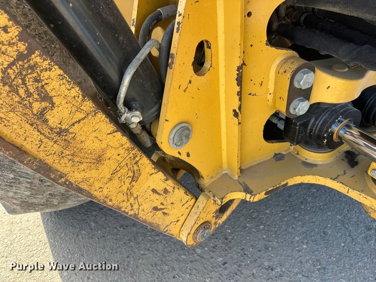 image for item FK1679 2012 Caterpillar 420F backhoe