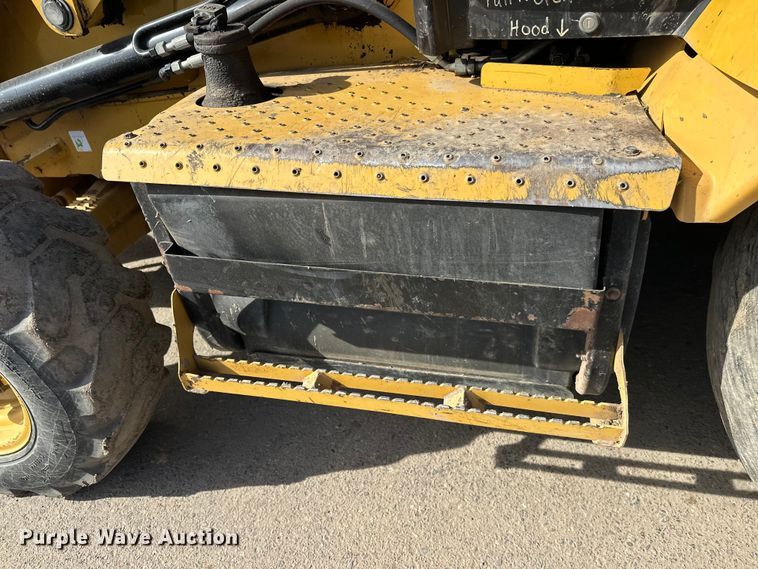 image for item FK1679 2012 Caterpillar 420F backhoe