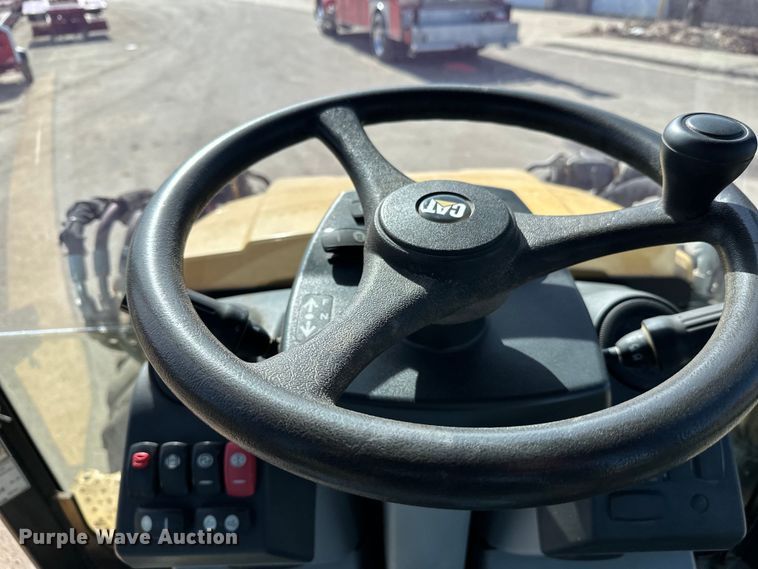 image for item FK1679 2012 Caterpillar 420F backhoe