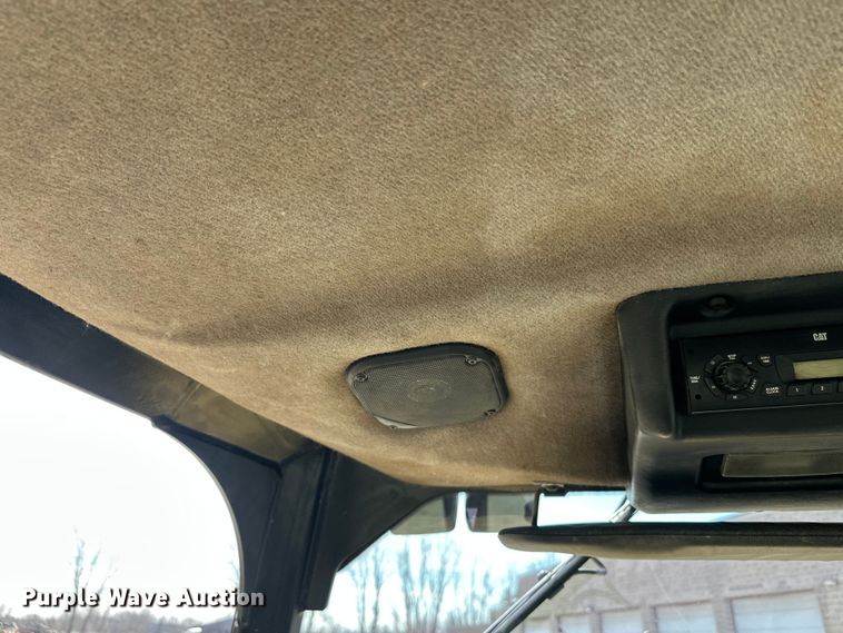 image for item FK1679 2012 Caterpillar 420F backhoe