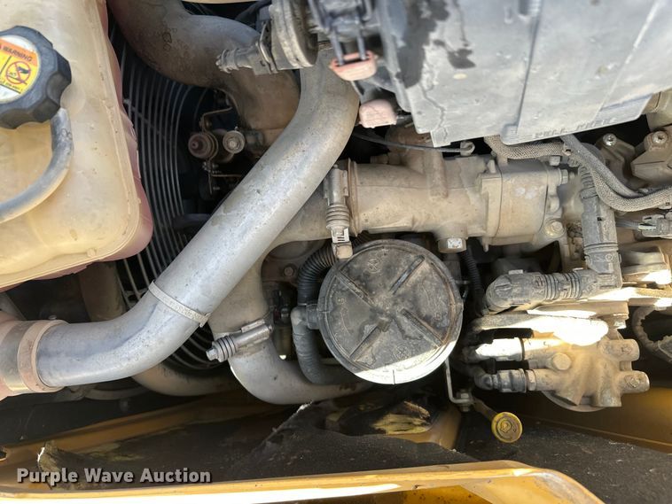 image for item FK1679 2012 Caterpillar 420F backhoe