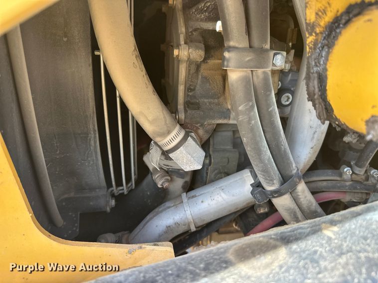 image for item FK1679 2012 Caterpillar 420F backhoe