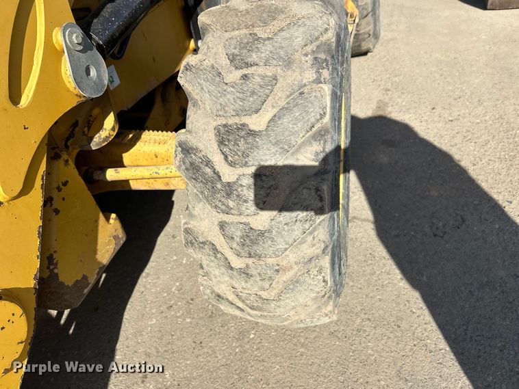 image for item FK1679 2012 Caterpillar 420F backhoe